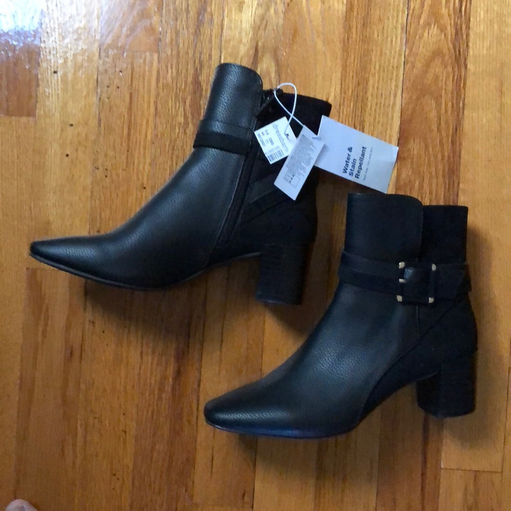 BLACK ANKLE BOOTS